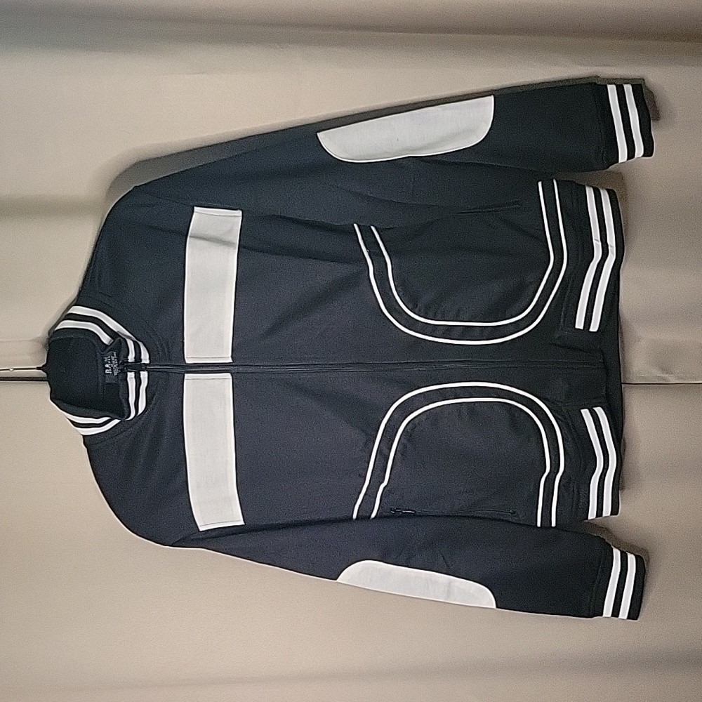 D and M Apparel Jacket Unisex Black and White Full Zip Longsleeve